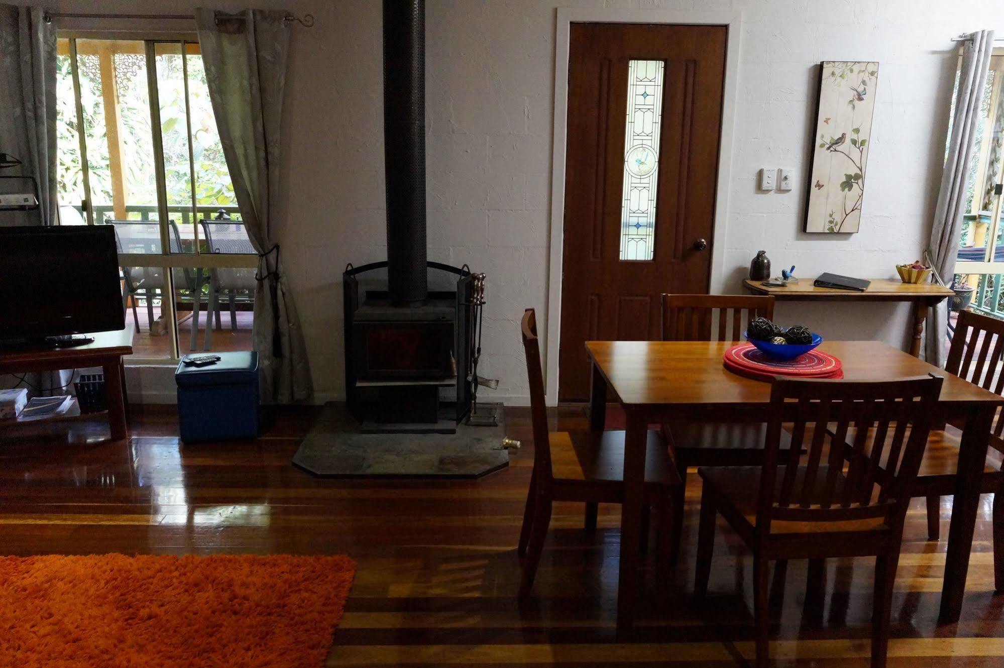 基德街小屋 谭伯连山 外观 照片