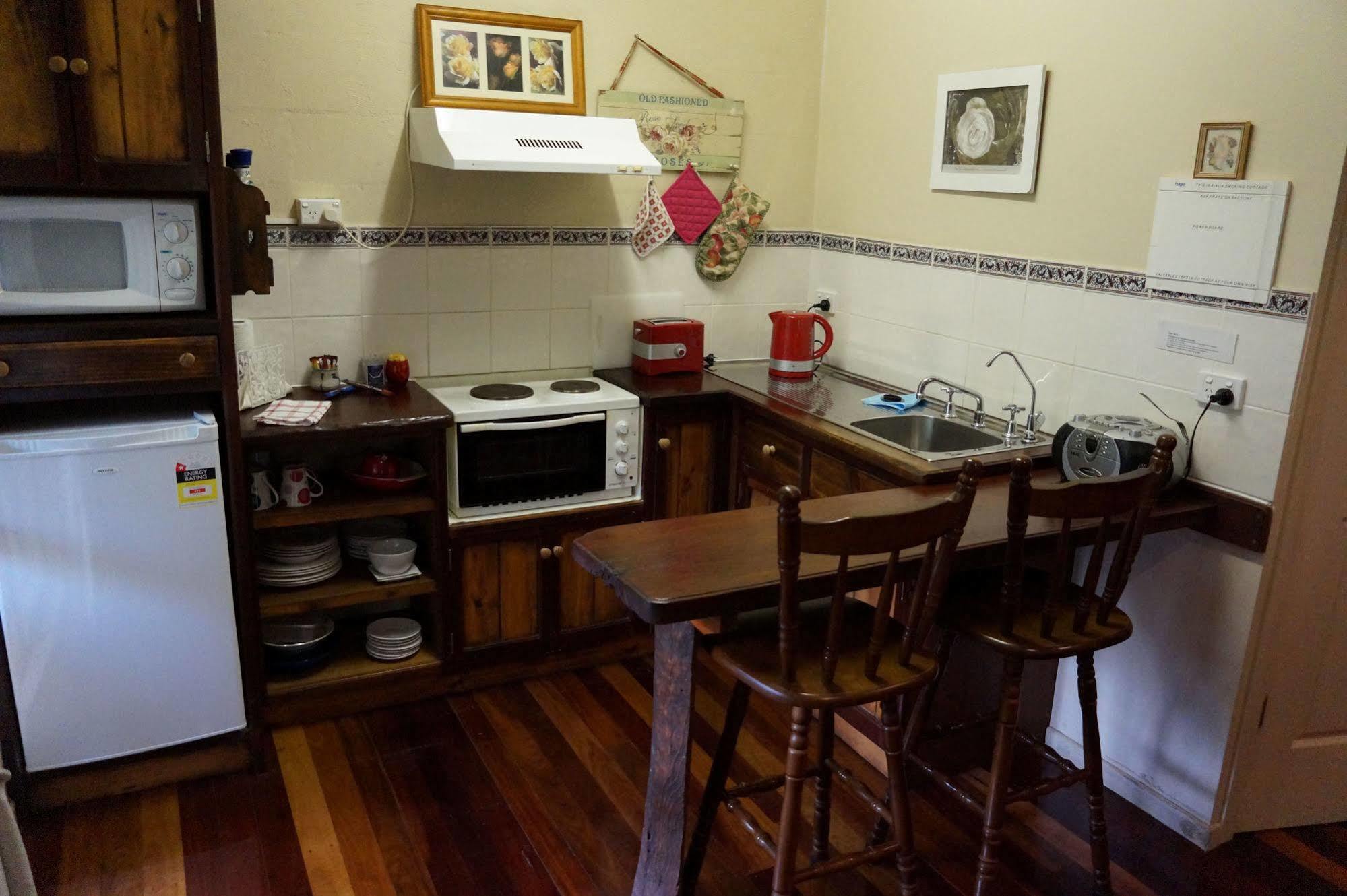 基德街小屋 谭伯连山 外观 照片